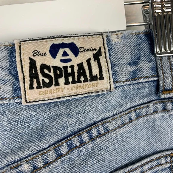 Vintage High Waisted Cropped Embroidered Hem Jeans - Picture 6 of 10